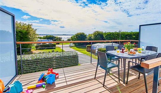 appartement Ambon terrasse vue mer - Camping Ambon - appartement 2 chambres Ambon  - CAMPING VILLAGE DE CROMENAC'H AMBON