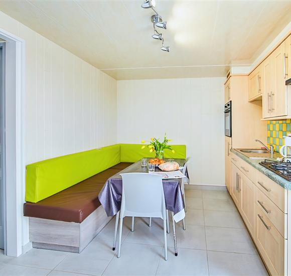Camping Ambon 2 étoiles accès plage  - Location appartement Ambon - cuisine aménagée