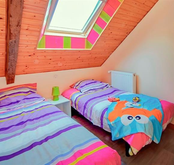 Gîte de groupe Camping Ambon accès plage 