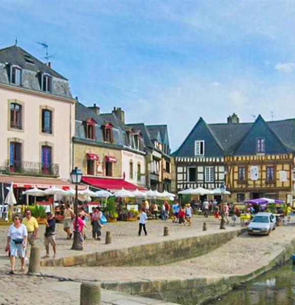 Auray et Saint Goustan proche Camping Ambon 