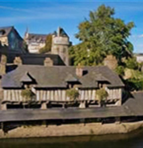 Camping Ambon - Vannes proche du camping 2 étoiles de Cromenac'h à Ambon